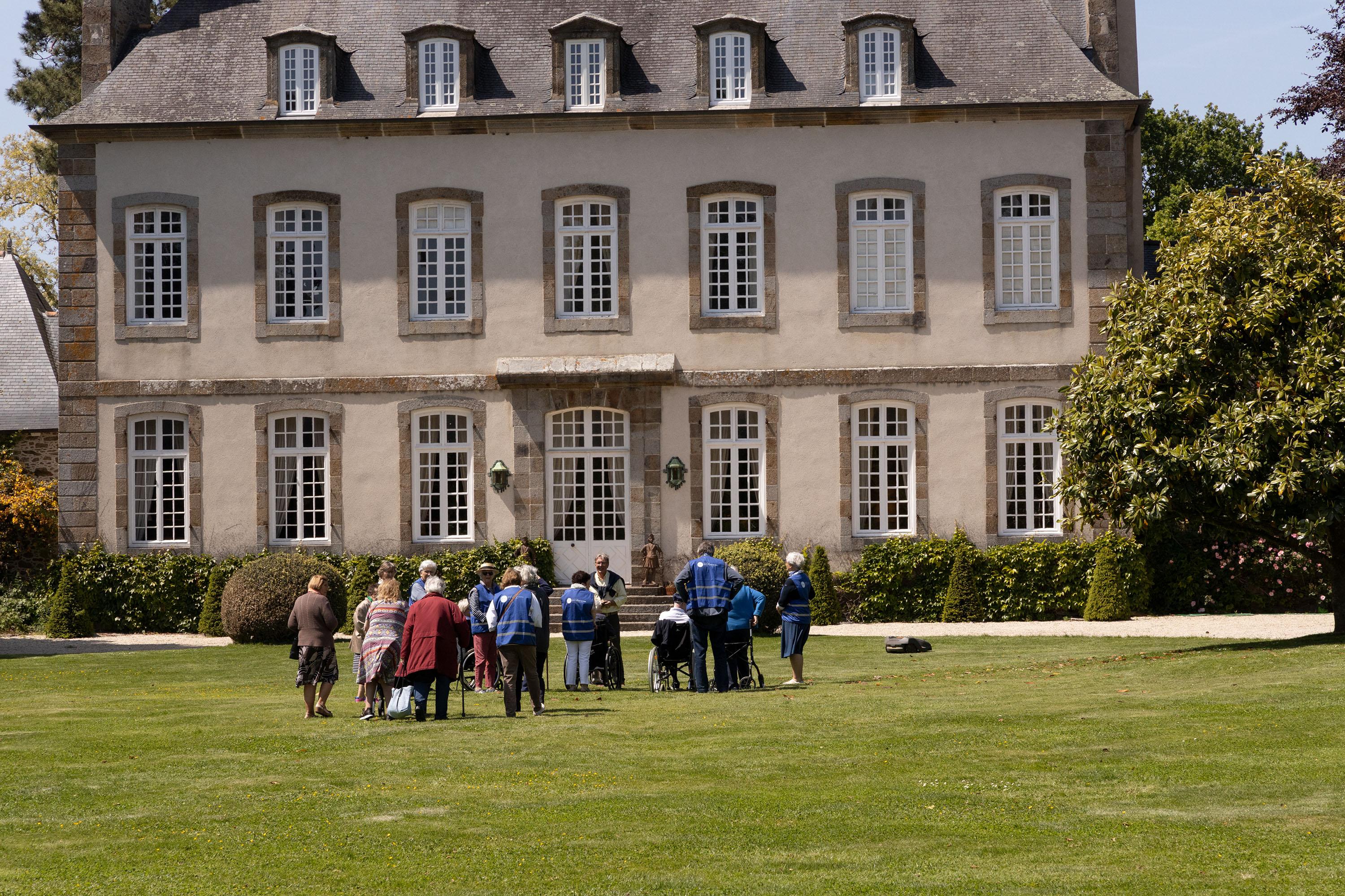 Visite de la Ville Bague